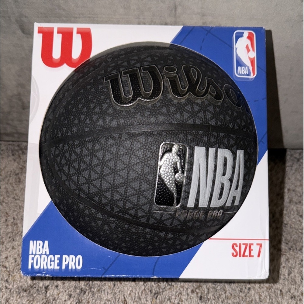 Wilson NBA forge Pro Printed basketball Black Brand New In Package Size 7 Mens